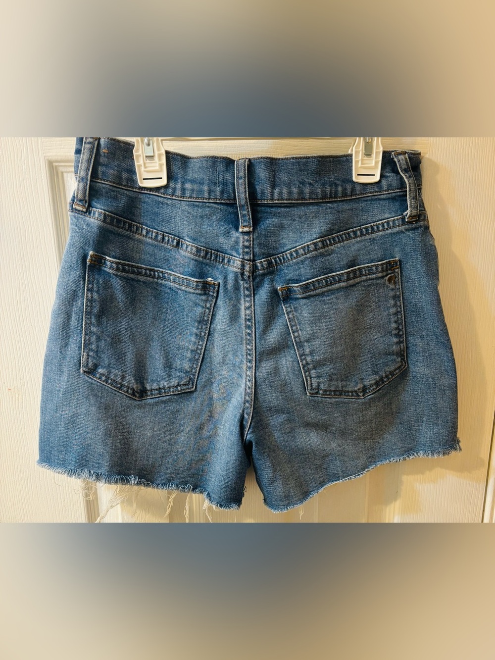 Madewell High-Rise Denim Shorts: Button-Front Edition - Picture 6 of 6